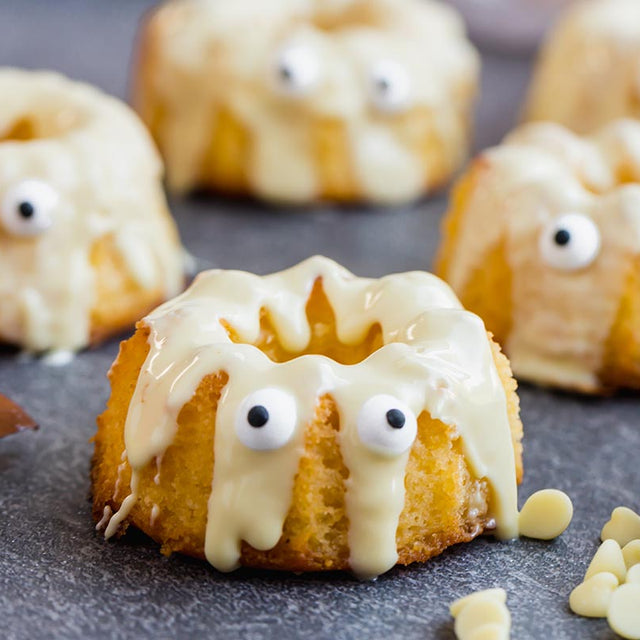 Ghost Bundt Cakes for Halloween